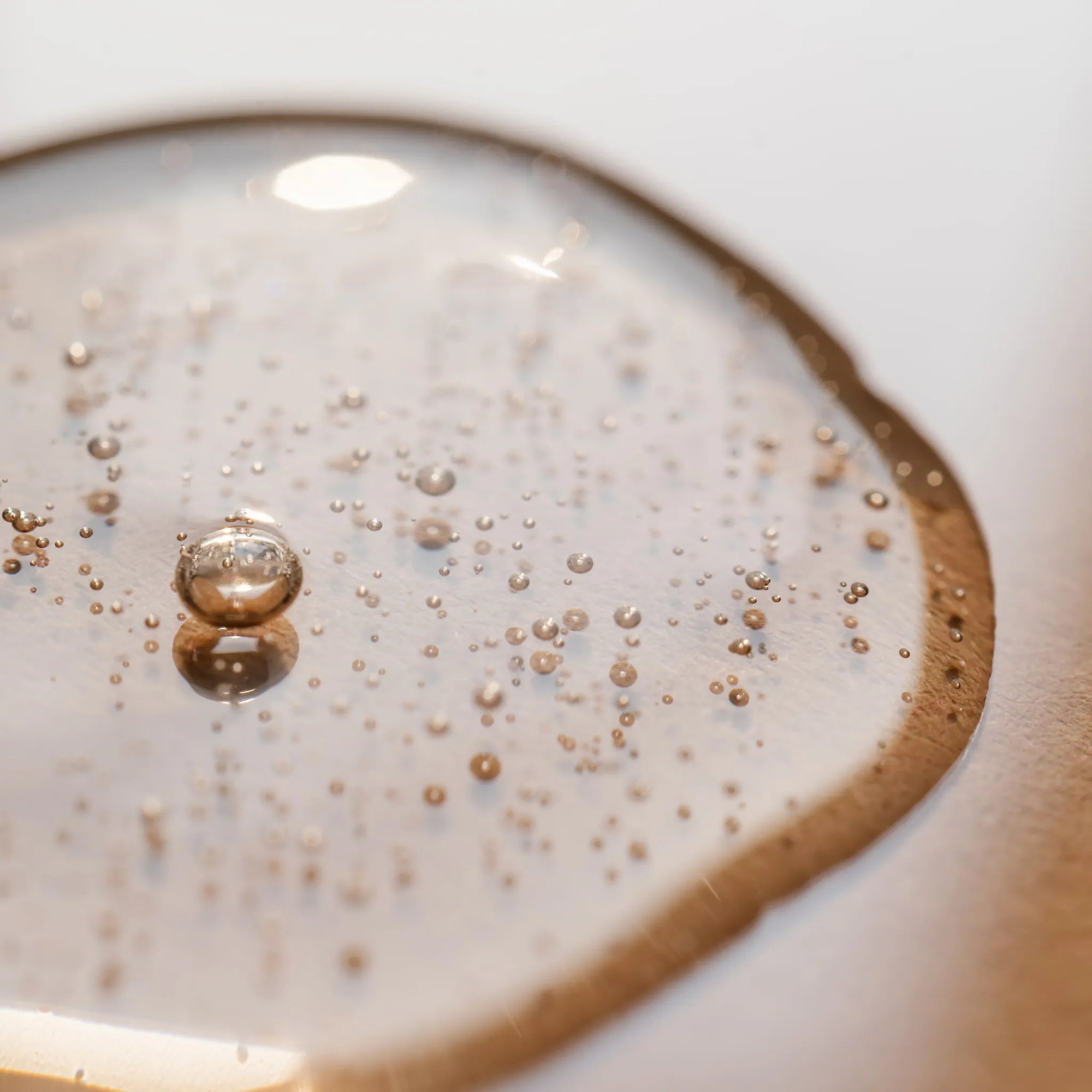 What Do Dermatologists Recommend to Wash Your Body With? Tips for Sensitive Skin